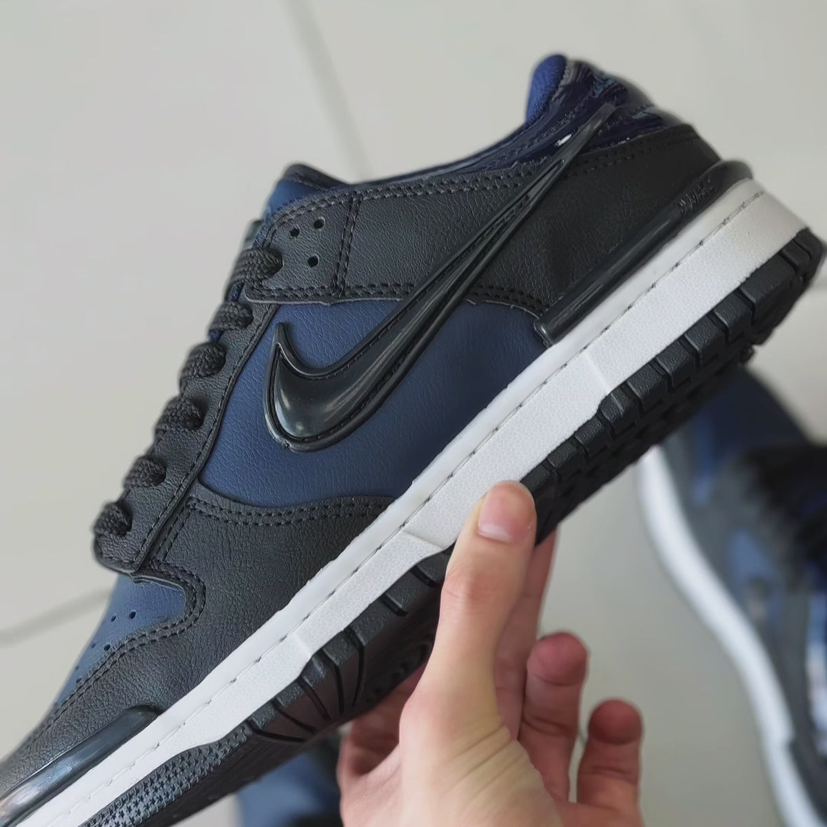 Dunk Low Twist Preto/Azul Premium