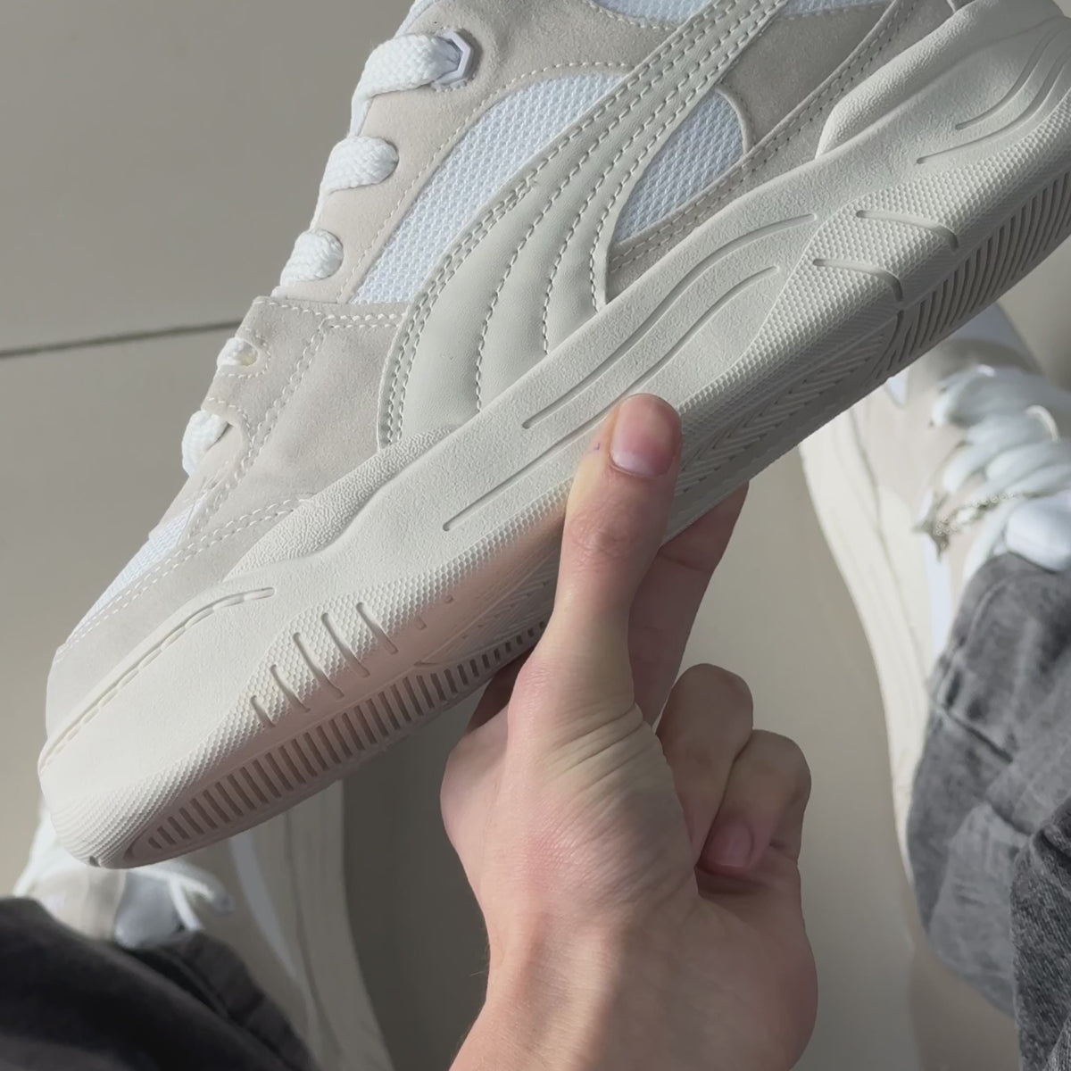 180 Off White Premium