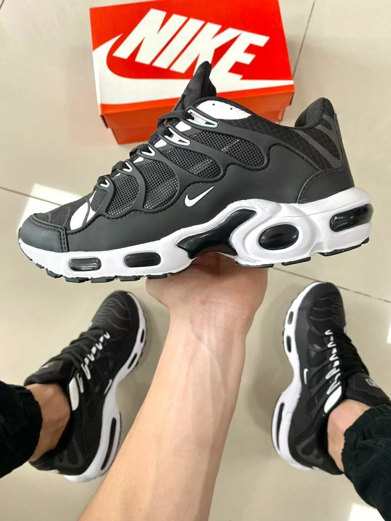 Air Max Ts Preto/Branco