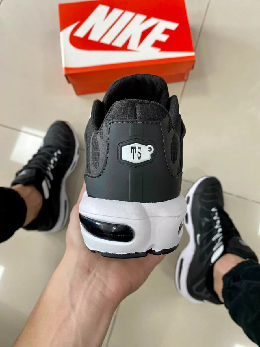 Air Max Ts Preto/Branco