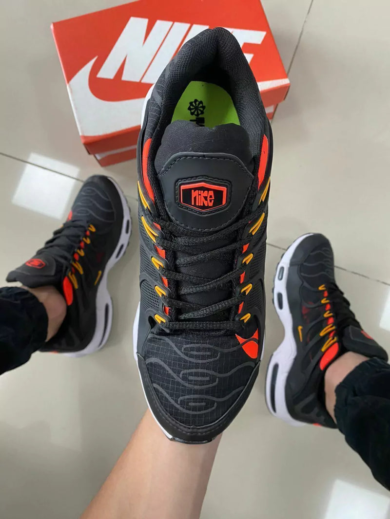 Air Max Ts Preto/Laranja