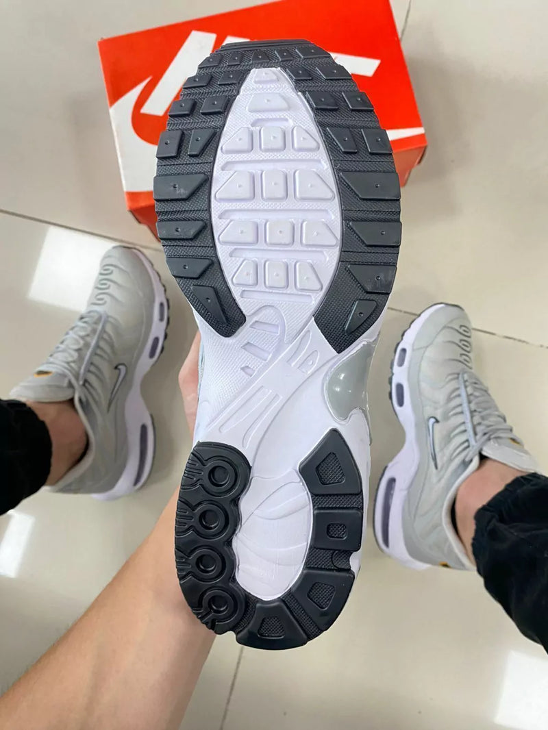 Air Max Tn Cinza