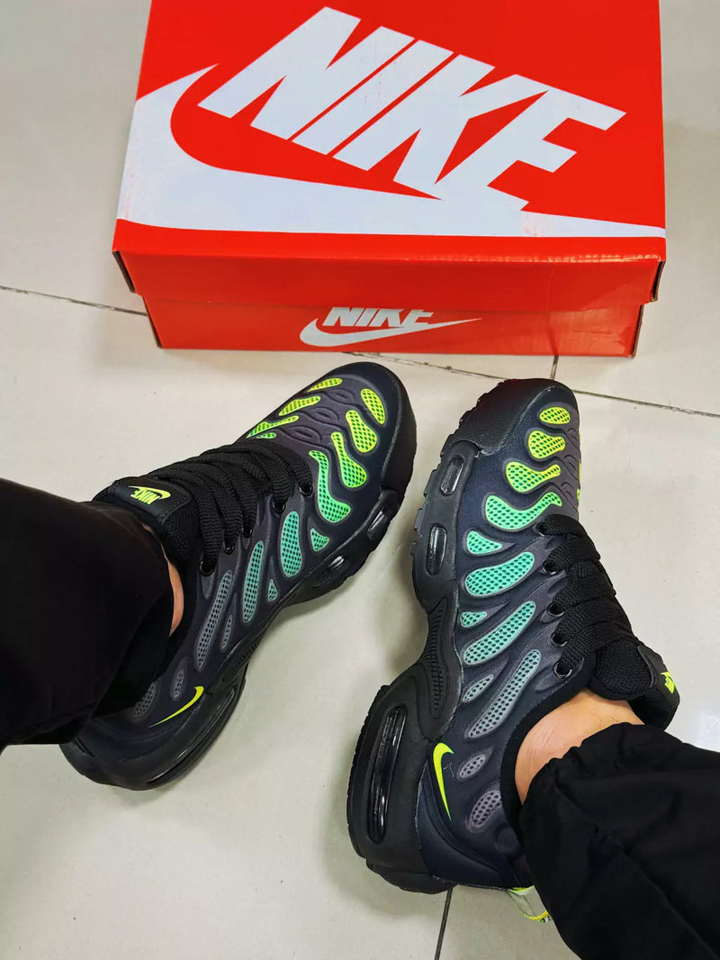 Air Max Plus Preto/Verde