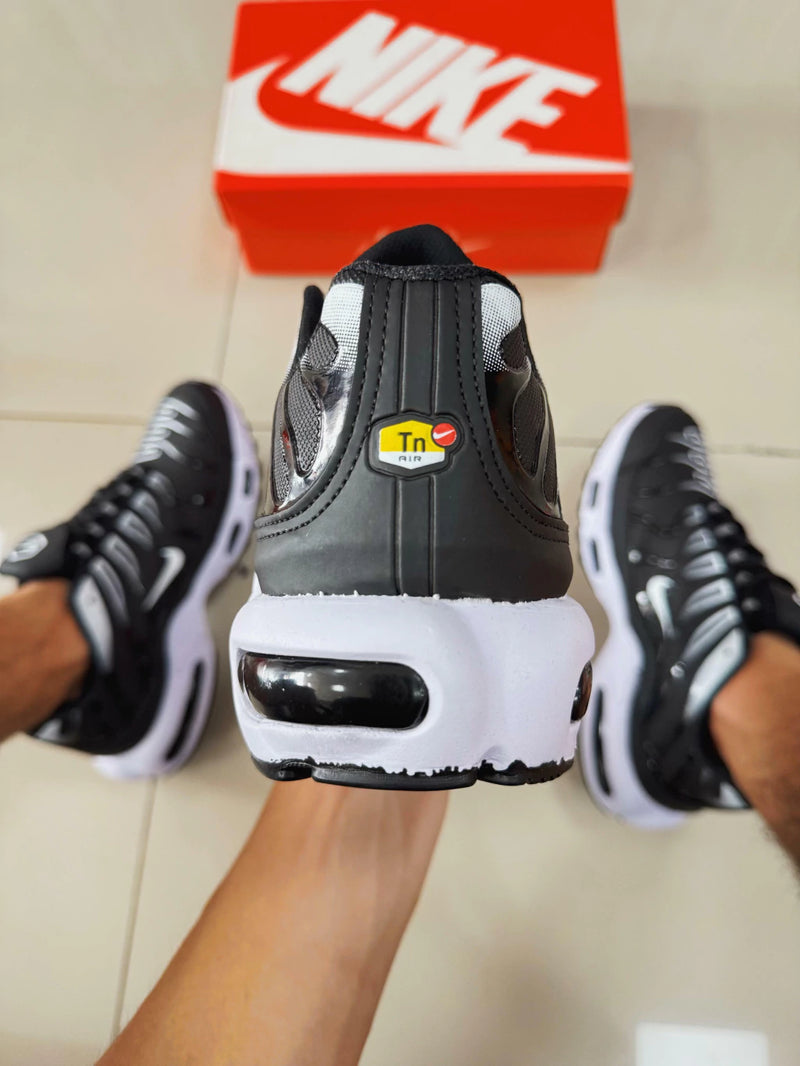 Air Max Tn Plus Grafite